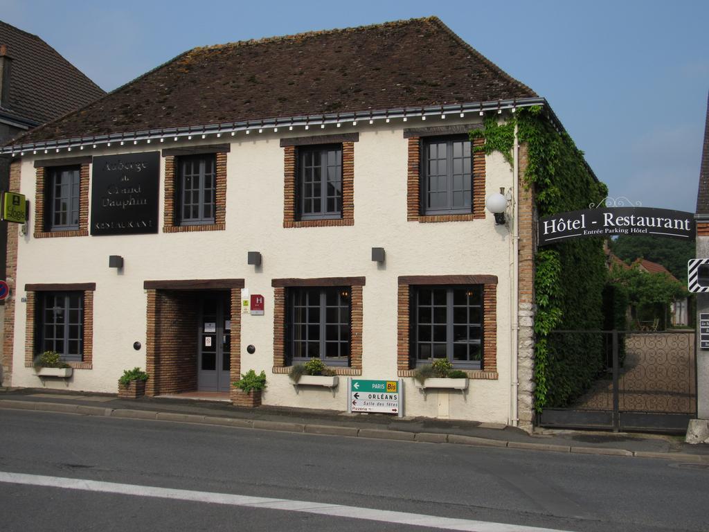 Auberge Du Grand Dauphin Dhuizon Exteriér fotografie